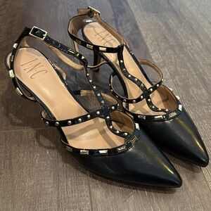 INC International Concepts Black and Gold Studded Heels Sz 8M